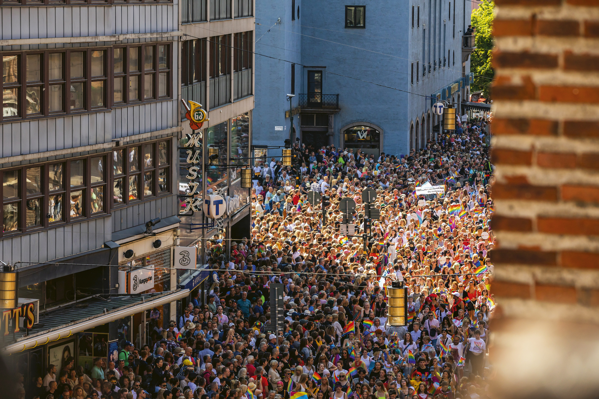 Stockholm Pride på Kungsgatan
